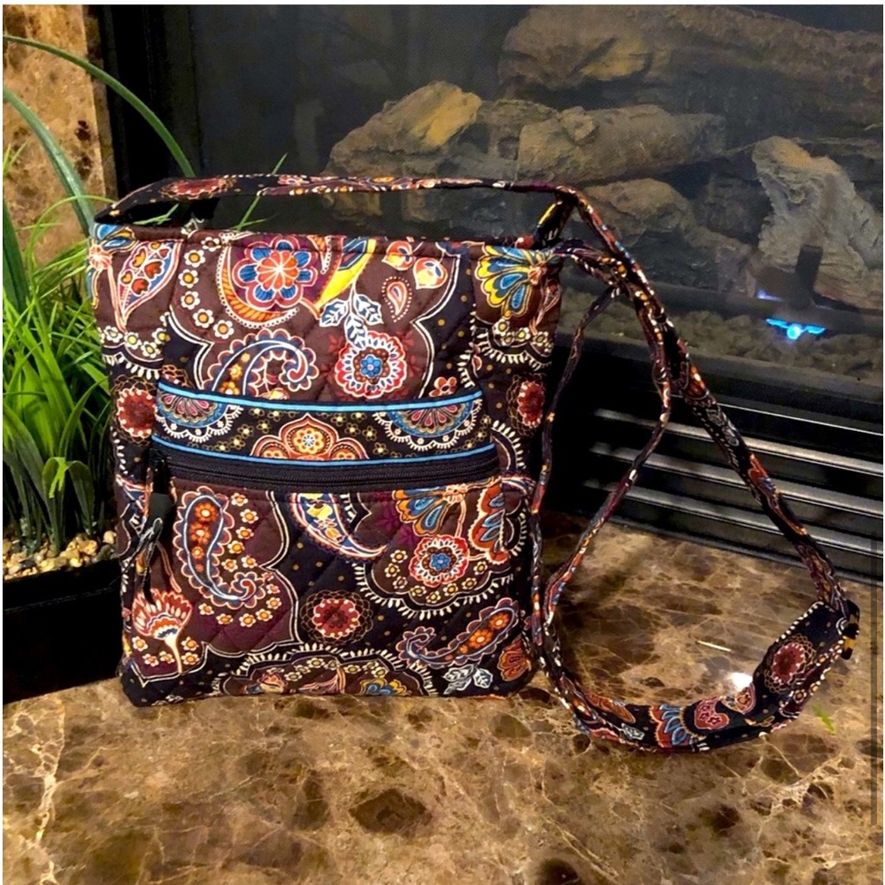 Vera Bradley Pink, Black & Brown crossbody handbag in new condition